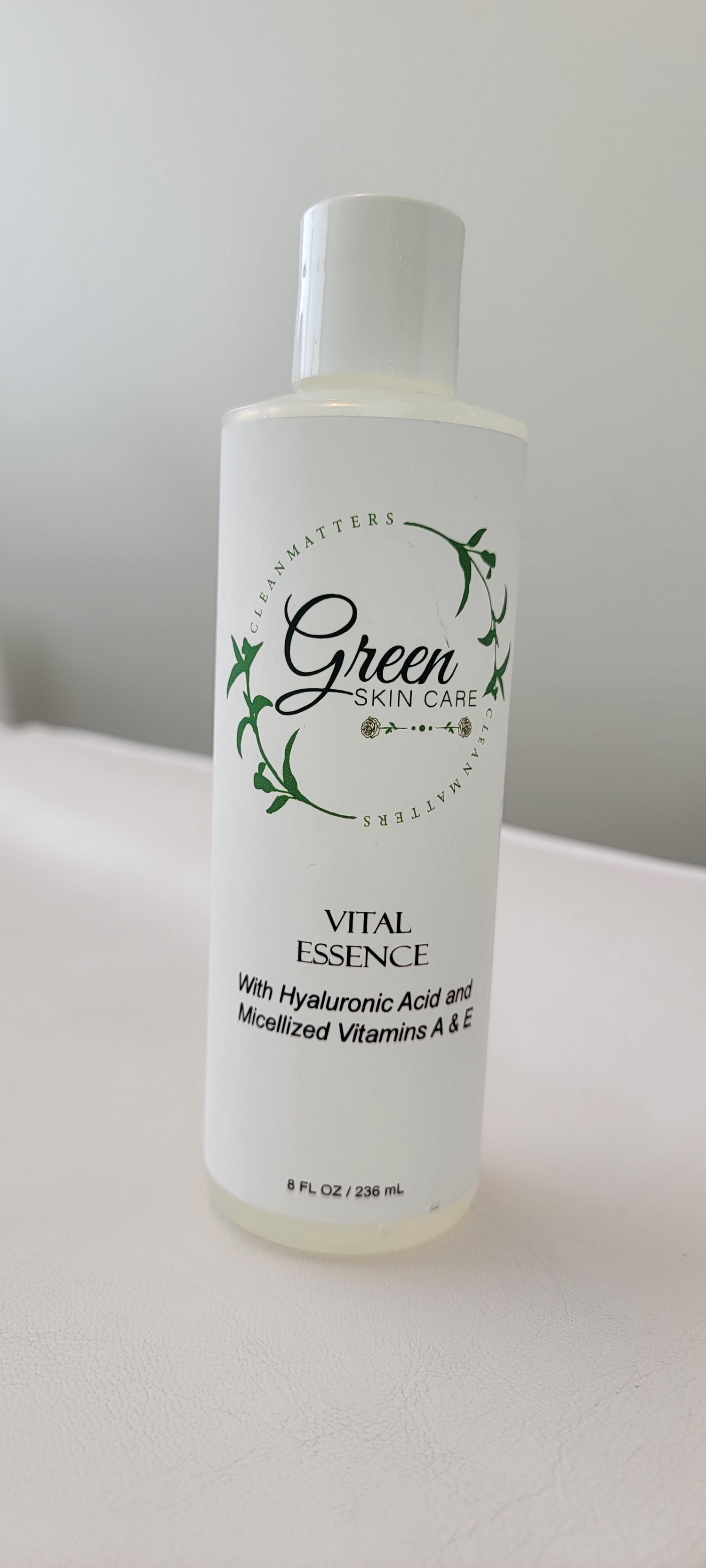 Vital Essence oil-free hydrating gel serum with hyaluronic acid